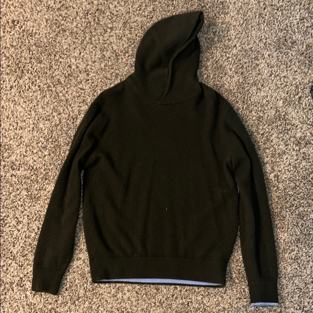 Men's olive green Greyson Koko hoodie.
Size: L fits like a M.
Worn handful times